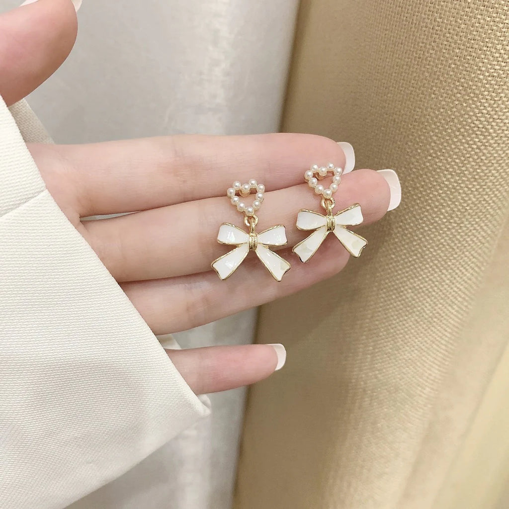 Pearl Heart Bow Drop Earrings – Elegant Gold-Plated Dangle Earrings for Women